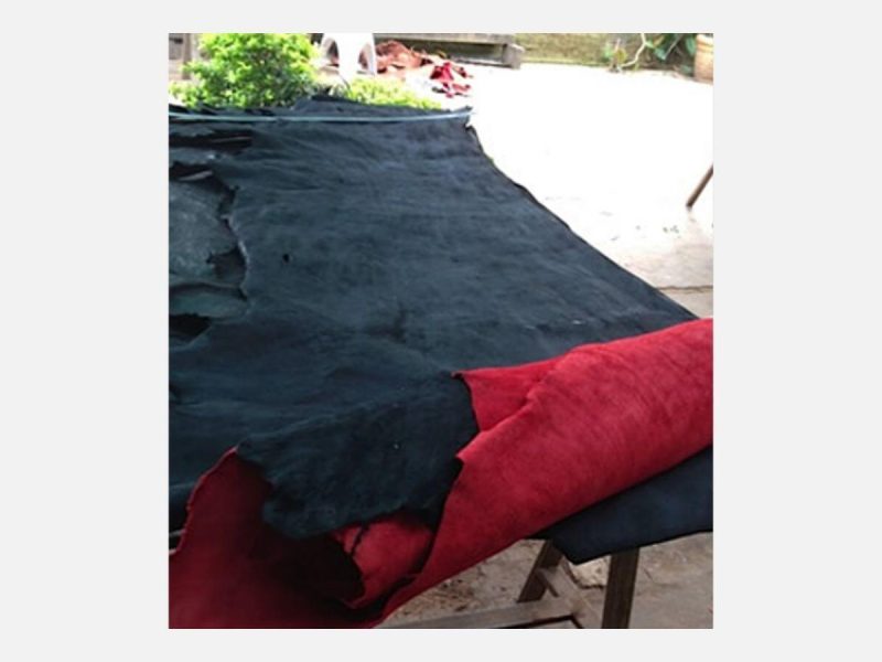Vegetable-tanned cow leather